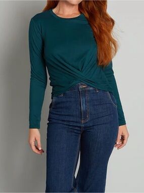 NWT Modcloth A Twist Of Fun Long Sleeve Knit Top